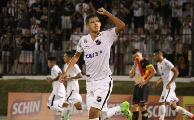 Artilheiro do Brasil, Matheus é negociado com o Corinthians