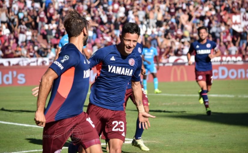 Lanús venció y eliminó a Belgrano