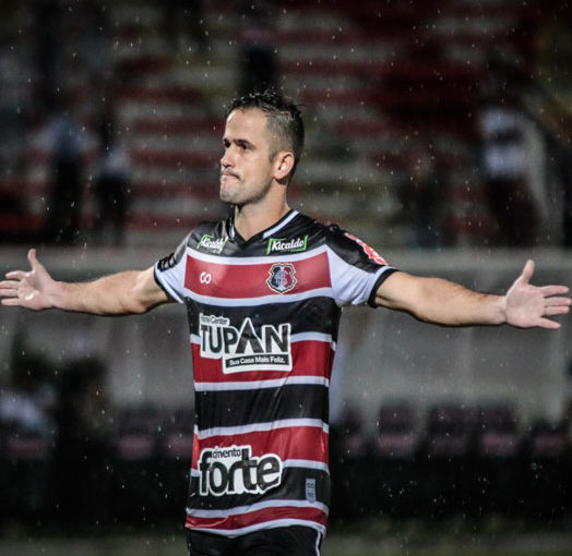 No Maracanã, o Santa Cruz encara o Fluminense