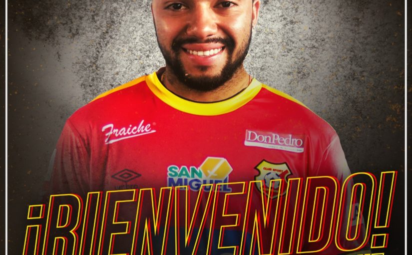 John Jairo Ruiz llega a la ofensiva del Herediano