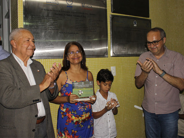 FPF e Escola de Arbitragem homenageiam Valdomiro Matias