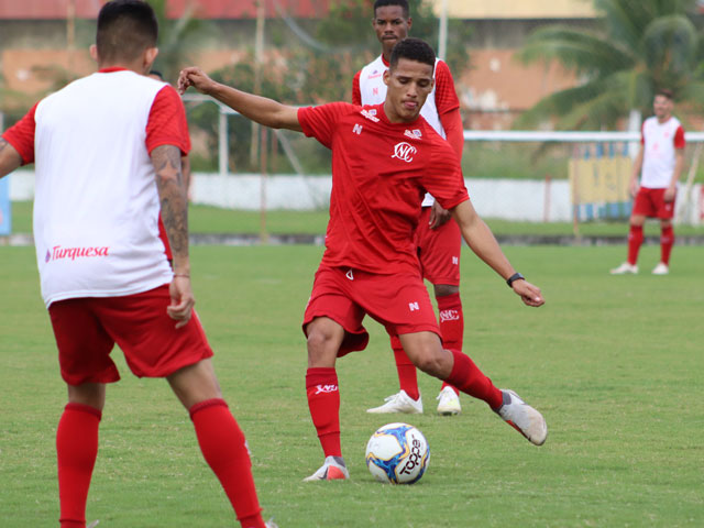 Náutico diante do Botafogo-PB: Vitória vale retorno ao G4