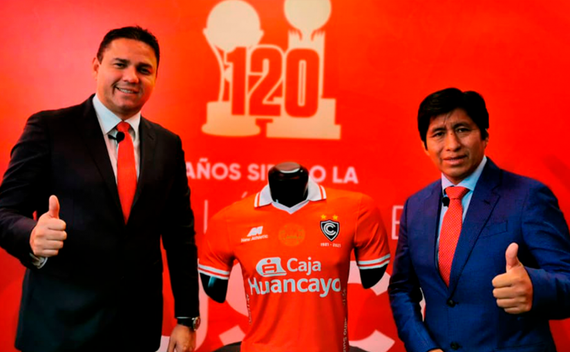 Cienciano presentó camiseta de colección por los 120 años