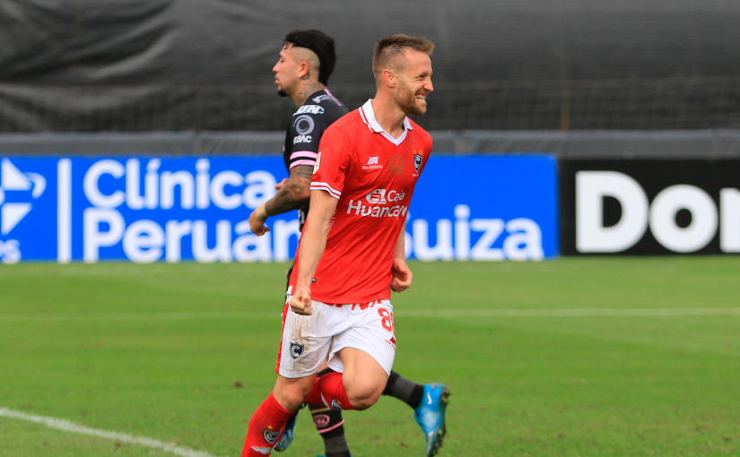 Danilo Carando: El debut soñado del delantero del Club Cienciano